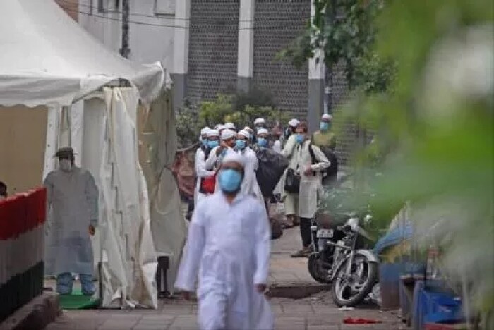 मलेशियामध्ये या जमातीतील 600 पेक्षा जास्त लोक कोरोना संक्रमित आहेत. तसेच भारतातही या जमातीतील लोकांमध्ये कोरोनाचं संक्रमण वाढताना दिसत आहे. 