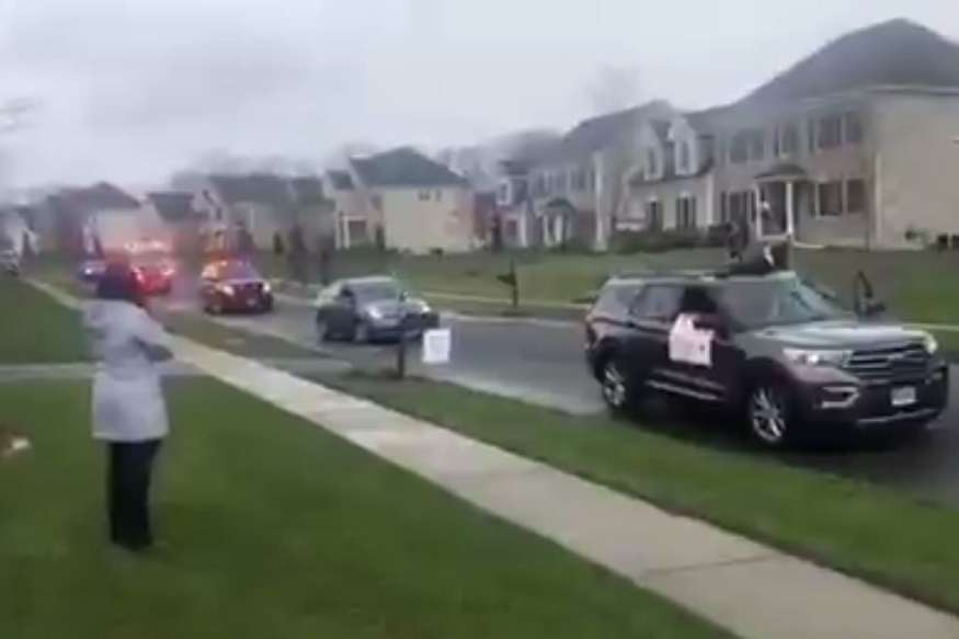 VIDEO : अमेरिकेत भारतीय डॉक्टरने केले कोरोनाग्रस्तांवर उपचार, आभार मानायला आला 100 गाड्यांचा ताफा