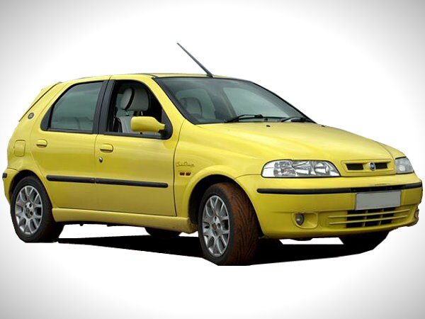Fiat Palio : ही गाडी सचिनला Fiat कडून गिफ्ट देण्यात आली होती. 2000 साली ही गाडी त्याच्या ताफ्यामध्ये आली होती. त्यावेळी सचिन Fiat चा ब्रँड अम्बासिडर होता. Fiat Palio : ही गाडी सचिनला Fiat कडून गिफ्ट देण्यात आली होती. 2000 साली ही गाडी त्याच्या ताफ्यामध्ये आली होती. त्यावेळी सचिन Fiat चा ब्रँड अम्बासिडर होता.