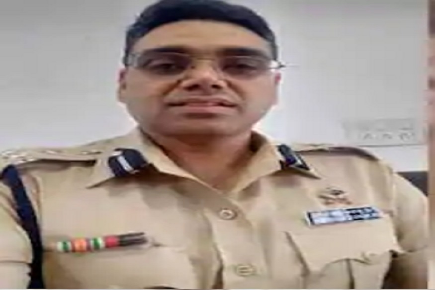 12 वी नापास झाल्यावर प्रियसीची मागितली साथ, जिद्दीच्या जोरावर झाले IPS अधिकारी