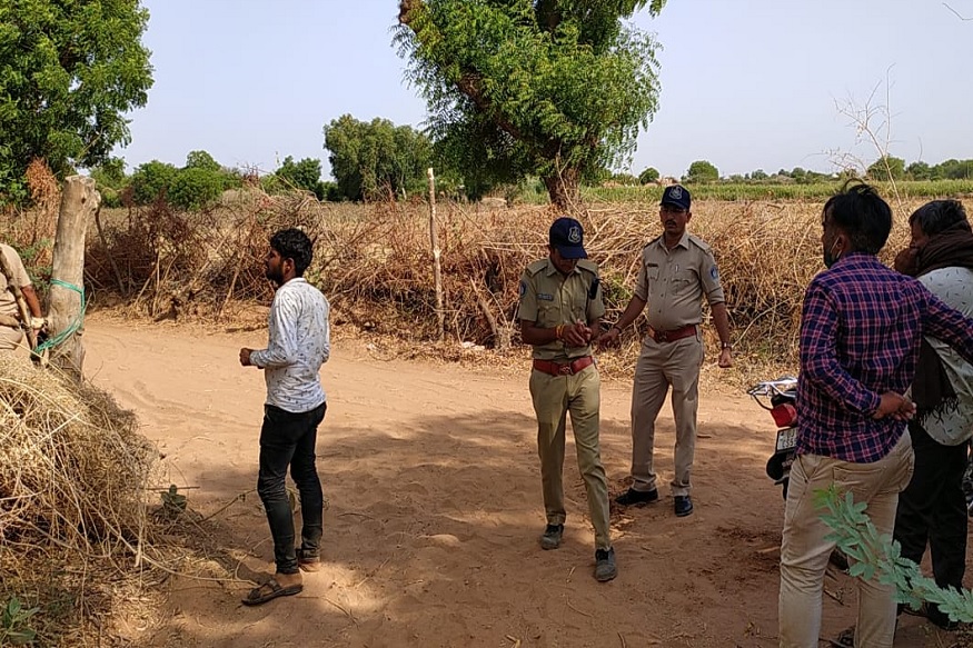 लॉकडाऊनमध्ये हत्येचा थरार, तलवारी आणि बंदुकीनं एका क्षणात पाडले 5 मृतदेह