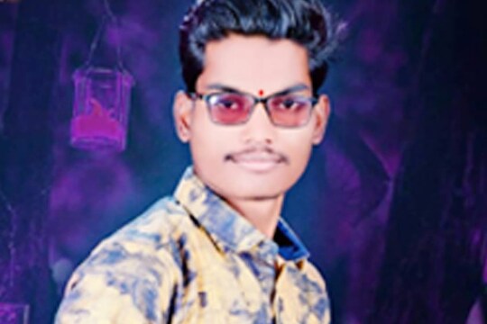मी खरं प्रेम केलं. . आज तुली सोडून जात आहे! असं लिहून तरुणानं घेतला गळफास