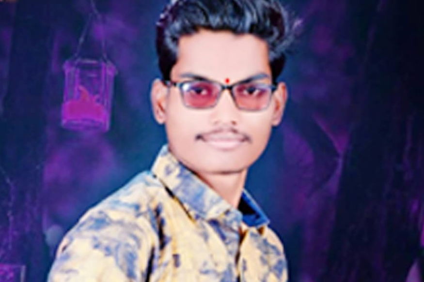 मी खरं प्रेम केलं. . आज तुली सोडून जात आहे! असं लिहून तरुणानं घेतला गळफास