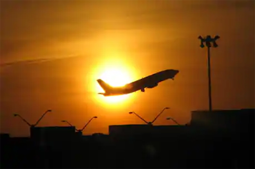 बंगाल-आंध्रसोडून आजपासून संपूर्ण देशात विमानसेवा सुरू, वाचा प्रवासी कुठे होतील क्वारंटाईन