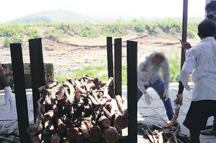 धर्मापेक्षा माणुसकी मोठी! मुस्लिम बांधवांनी केले शीख मजुरावर अंत्यसंस्कार