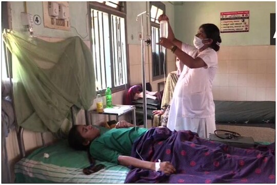 कडक सॅल्यूट! 9 महिन्यांची गरोदर नर्स करतेय 6 तास काम, आराम सोडून सुरू आहे कोरोना रुग्णांची सेवा