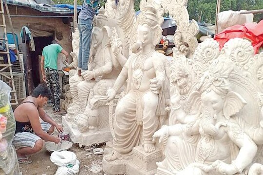 पुण्यात 4 फूटी मूर्तीवरून वाद! मानाची गणेश मंडळं आणि प्रशासन आमने-सामने