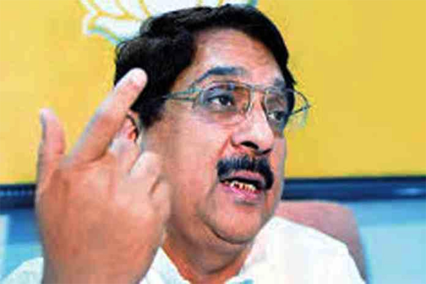 भाजप नेत्याचा 'त्या' कोरोना उपचार केंद्राला कडाडून विरोध, थेट बीएमसीलाच दिलं आव्हान