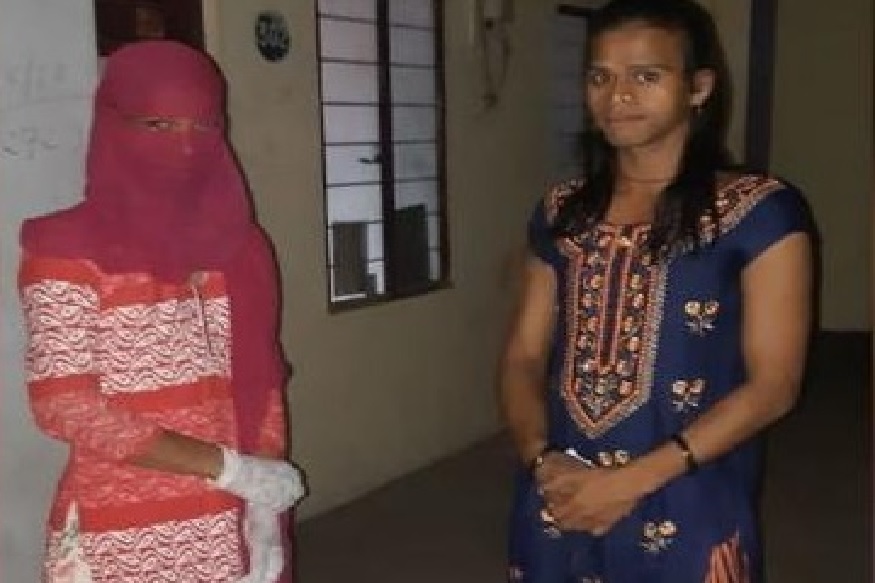 तृतीयपंथीयांनी दिला मदतीचा हात, सोनं तारण ठेवून 1000 कुटुंबीयांना दिलं धान्य