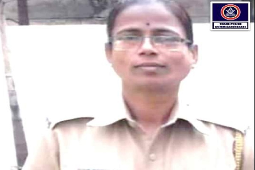 नक्षलवादी हल्ल्यात वडिलांना गमावलं, कोरोनाशी लढताना पोलीस आईने सोडले प्राण; मुलांनी हरवला मायेचा हात