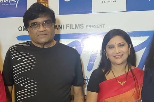 कोरोना वॉरियर्स पोलिसांना निवेदिता आणि अशोक सराफ देणार गोड भेट!