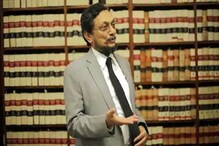 आता काळ्या कोटमध्ये दिसणार नाहीत वकील, कोरोनामुळे बदलला ड्रेस कोड आता काळ्या कोटमध्ये दिसणार नाहीत वकील, कोरोनामुळे बदलला ड्रेस कोड