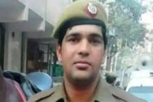 कोरोना योद्ध्याच्या कुटुंबाची लढाई, नवरा गमावला आता पत्नीचाही व्हायरसशी लढा