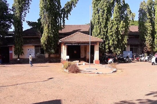 दापोलीतील खळबळजनक घटना, एका चुकीमुळे डॉक्टर आणि कर्मचाऱ्यांना बसला हादरा!