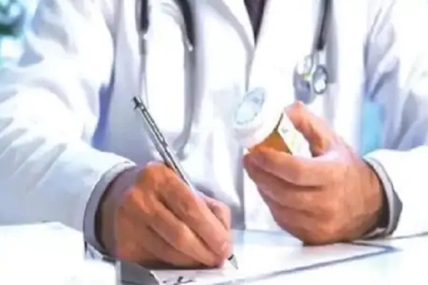 या योजनेत देशातल्या सर्व नागरिकांच्या आरोग्याची माहिती गोळ करून त्यांना हेल्थ कार्ड देण्यात येणार आहे. त्याचबरोबर त्याची आरोग्य योजनेशी सांगड घातली जाणार आहे.