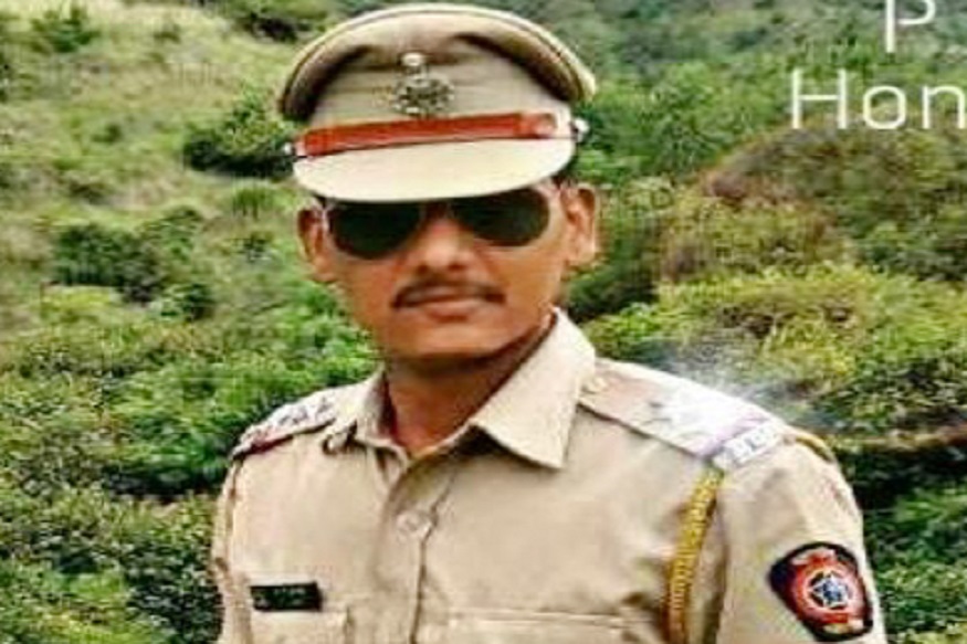 नक्षलवाद्यांनी केलेल्या गोळीबारात पंढरपूरचा सुपुत्र शहीद, काही दिवसांवरच येऊन ठेपलं होतं लग्न