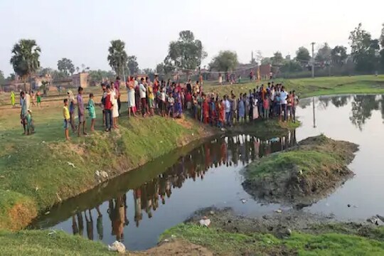 शस्त्राने वार, मानेवर गोळ्या, चेहऱ्यावर ओतलं अ‍ॅसिड मग मृतदेह फेकला तलावात, निर्दयी हत्येमागे कोणाचा हात?