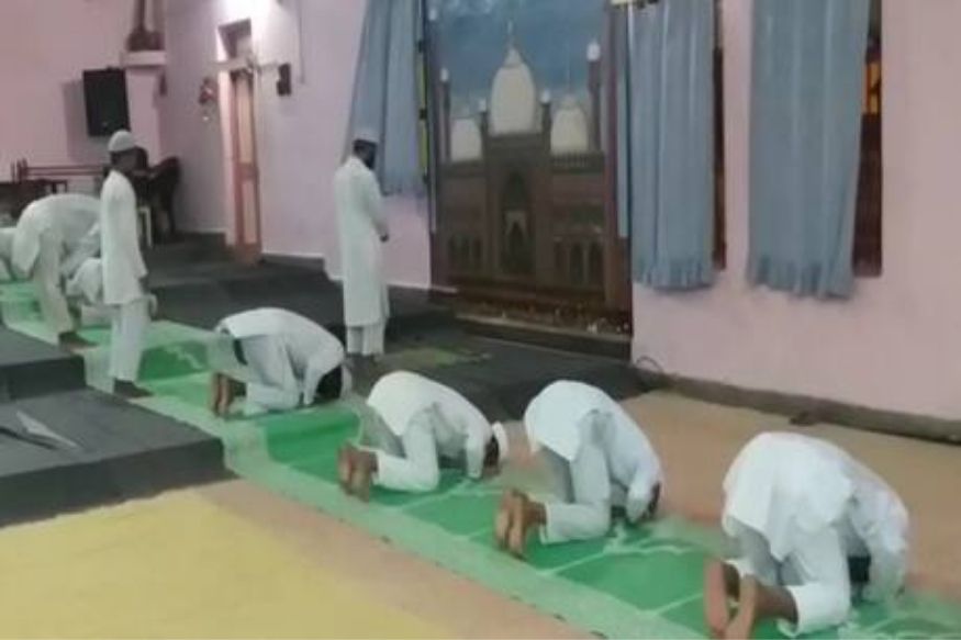 एकजूट भारत! मध्यरात्री उठून 500 मुस्लीम कैद्यांसाठी न्याहरी तयार करतात हिंदू बांधव