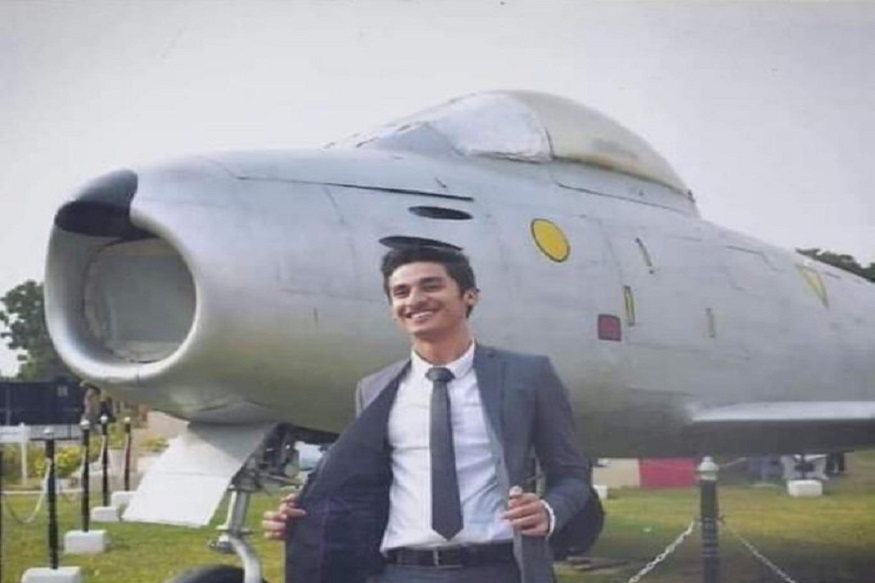 जिद्दीनं जिंकलं! एकेकाळी दोन वेळचं अन्न मिळत नसताना राहुल देव झाला पाकमधील पहिला हिंदू पायलट