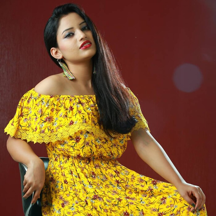 नागराज यांना हीच मुलगी आपल्या सिनेमाची नायिका व्हावी असं वाटायचं पण ती कोण, कुठली याची काही माहिती नव्हती. (फोटो- राजश्री खरात इन्स्टाग्राम)