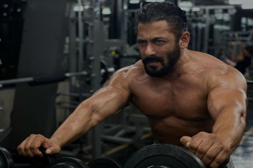 लॉकडाऊनमध्येही सलमान खान जिममध्ये गाळतोय घाम, जॅकलीननं शेअर केला PHOTO