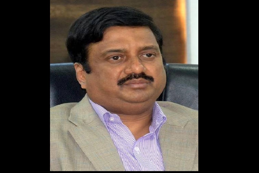 धक्कादायक! बंगळुरुतील IAS अधिकाऱ्याची आत्महत्या, राहत्या घरात घेतला गळफास