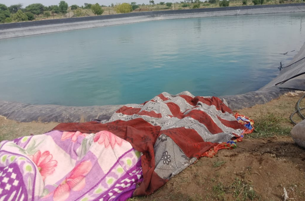 शेततळ्यात बुडून 4 भावंडांचा मृत्यू, ऊस कामगार कुटुंबावर शोककळा