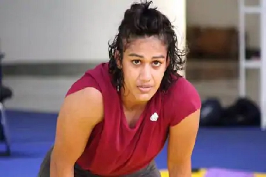 बबिताने अत्यंत तीव्र शब्दात शिवसेनेवर टीका केली आहे, आपल्या वक्तव्यात तिने शिवसेनेची औकात काढली आहे.