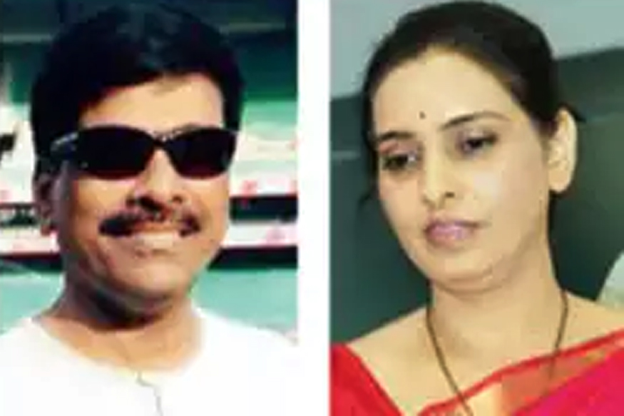 पुण्यात खळबळ! टाऊन प्लॅनिंगमधील बड्या अधिकाऱ्यासह पत्नी आणि मुलांवर गुन्हा