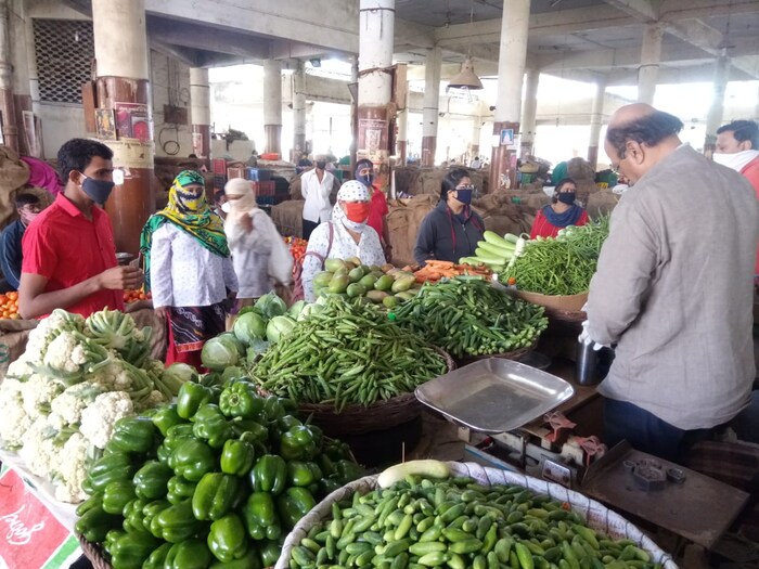 परिसरात पान, तंबाखु खाणे आणि थुंकणे दंडणीय अपराथ असेल.