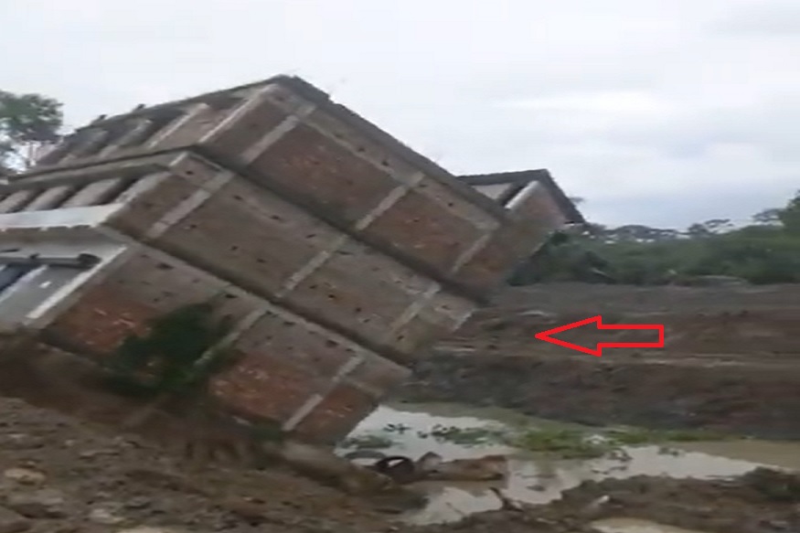 डोळ्यादेखत पत्त्यासारखी कोसळली 3 मजली इमारत, पाहा थरारक VIDEO