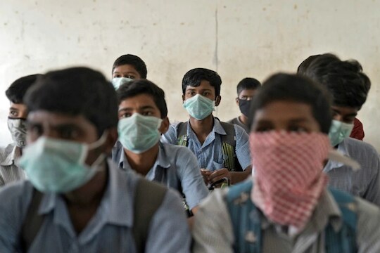 CBSC Board Exam 2020 : मोठी बातमी! दहावी- बारावीची परीक्षा रद्द, सुप्रीम कोर्टाचा निर्णय