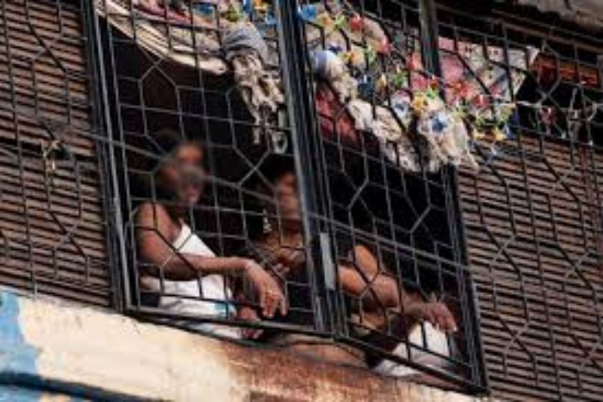 लहानग्यांना वेश्या व्यवसायात जुंपलं जातंय; लॉकडाऊनमध्ये मुलांची तस्करी वाढल्याने कोर्टाने व्यक्त केली चिंता