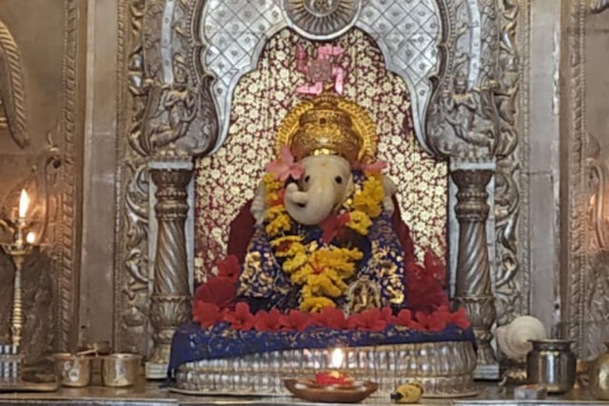 Unlock 1: महाराष्ट्रात उद्या मंदिरं आणि मॉल्स उघडणार का? बाहेर पडण्यापूर्वी हे वाचा