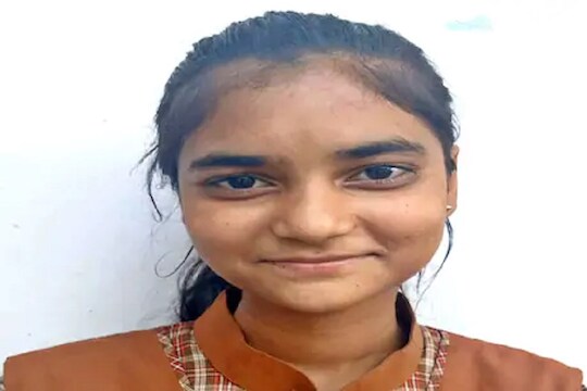 HP Board 10th results : रिक्षा चालकाची मुलगी झाली दहावीची टॉपर, देशभरात होतंय कौतुक