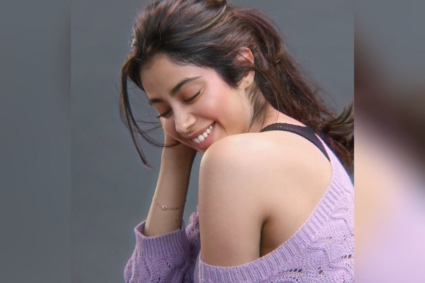 जान्हवी कपूरला लागलेत बाळाचे वेध? सोशल मीडिया पोस्टमुळे उडालाय सर्वांचा गोंधळ