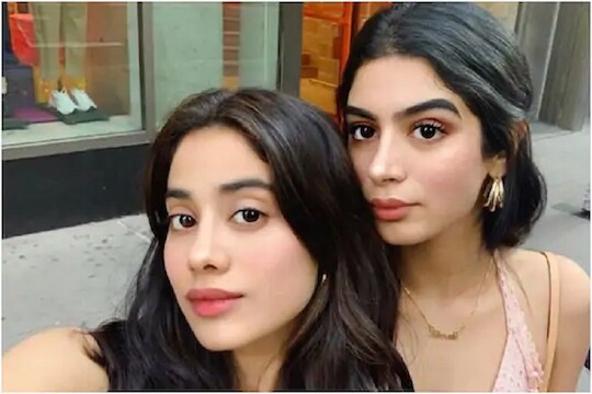 घरात कोरोनाची एंट्री, जान्हवी कपूर झाली अलर्ट; काय काय काळजी घेते पाहा