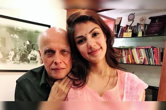 सुशांत सिंह प्रकरणात मोठी अपडेट; रिया व महेश भट्ट यांचा तो व्हॉट्सअॅप चॅट आला समोर