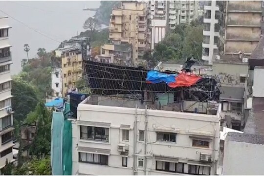 Cyclone Nisarg VIDEO : पहिल्याच तडाख्यात मलबार हिलच्या उंच इमारतीची झाली अशी अवस्था