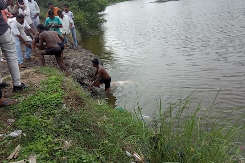 सूर्यग्रहणामुळे मंदिरात केली पूजा, नदीत स्नान करताना पिता पूत्रावर काळाचा घाला