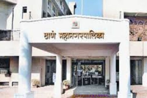 ठाण्यात 3 महिन्यात 2 आयुक्त्यांच्या बदल्या झाल्याची माहिती समोर आली आहे