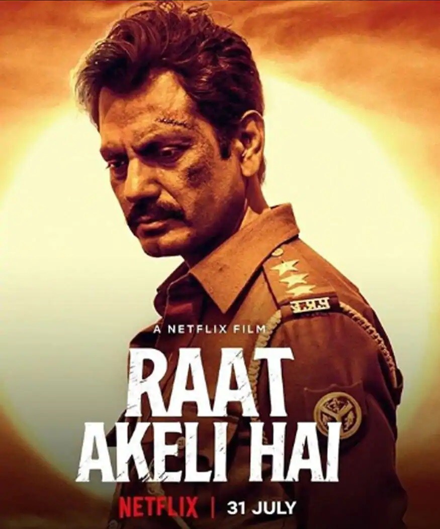 'रात अकेली है' हा चित्रपट देखील नेटफ्लिक्सवर 31 जुलै रोजी प्रदर्शित होणार आहे. हनी त्रेहनचं दिग्दर्शन असणाऱ्या या सिनेमात नवाझुद्दीन सिद्दीकी आणि राधिका आपटे मुख्य भूमिकेत आहेत. तर श्वेता त्रिपाठी, इला अरुण, खालिद तैय्यबजी, शिवानी रघुवंशी आणि तिग्मांशु धूलिया देखील यामध्ये दिसणार आहेत. 'रात अकेली है' हा चित्रपट देखील नेटफ्लिक्सवर 31 जुलै रोजी प्रदर्शित होणार आहे. हनी त्रेहनचं दिग्दर्शन असणाऱ्या या सिनेमात नवाझुद्दीन सिद्दीकी आणि राधिका आपटे मुख्य भूमिकेत आहेत. तर श्वेता त्रिपाठी, इला अरुण, खालिद तैय्यबजी, शिवानी रघुवंशी आणि तिग्मांशु धूलिया देखील यामध्ये दिसणार आहेत.