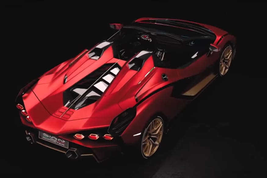Lamborghini sian roadster hybrid च्या कॉकपिट इंटरिअरवर जास्त भर दिला आहे. यात डिजिटल कन्फिगरेबल इंस्ट्रुमेंट क्लस्टर आणि रेक्ड सेंट्रल कन्सोल दिले असून टचस्क्रीनही दिला आहे. टचस्क्रीन इन्फोटेनमेंट सिस्टम Lamborghini ने इन-हाउस डिझाईन केले आहे. Lamborghini sian roadster hybrid च्या कॉकपिट इंटरिअरवर जास्त भर दिला आहे. यात डिजिटल कन्फिगरेबल इंस्ट्रुमेंट क्लस्टर आणि रेक्ड सेंट्रल कन्सोल दिले असून टचस्क्रीनही दिला आहे. टचस्क्रीन इन्फोटेनमेंट सिस्टम Lamborghini ने इन-हाउस डिझाईन केले आहे.