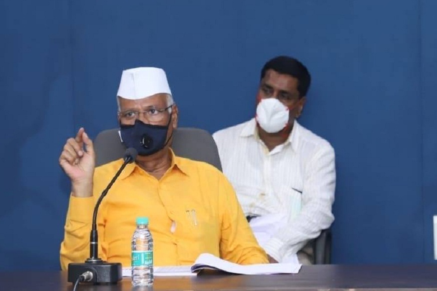 विद्यार्थ्यांनी अडवली अब्दुल सत्तारांची गाडी, पोलिसांच्या अमानुष लाठीचार्जचा VIDEO समोर