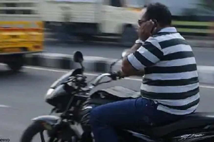 फोनवर बोलत गाडी चालवत असा तर सावधान, खिशाला बसेल मोठी कात्री
