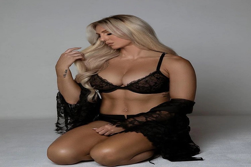 शेलटच्या दुखपतीवर चर्चा झाल्यानंतर तिनं स्वत: सांगितले आहे की ब्रेस्ट सर्जरीमुळे तिने हा ब्रेक घेतला आहे. ती पुन्हा रिंगमध्ये उतरून खेळणार असल्याचे सांगितले.