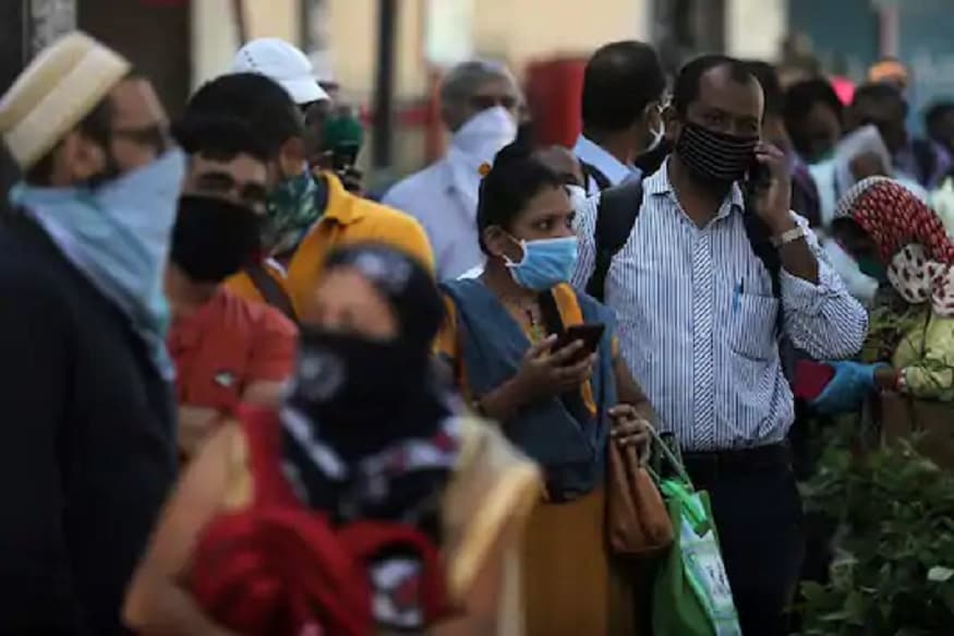 जगाची आकडेवारी पाहता ऑगस्टमध्ये 20 लाखांपेक्षा जास्त नवीन प्रकरणांची नोंद झाली आहे. एक ऑगस्टला 1.77 कोटी रुग्ण होते. 8 ऑगस्टला ही संख्या 1.97 कोटी झाली आहे. म्हणजे जवळपास 2 कोटीपर्यंत पोहोचली. जगाची आकडेवारी पाहता ऑगस्टमध्ये 20 लाखांपेक्षा जास्त नवीन प्रकरणांची नोंद झाली आहे. एक ऑगस्टला 1.77 कोटी रुग्ण होते. 8 ऑगस्टला ही संख्या 1.97 कोटी झाली आहे. म्हणजे जवळपास 2 कोटीपर्यंत पोहोचली.