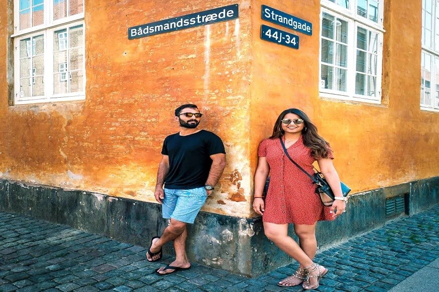 दीपिकाने सांगितले की, एक दिवस दिनेश कार्तिकने तिला डिनरसाठी मेसेज केला होता, ज्यावर तिने काही उत्तर दिले नाही. दिनेशने यानंतर दीपिकाला बर्या च वेळा डेटवर जाण्यासाठी विचारले. मात्र दीपिका नेहमी त्याला काहीतर कारण द्यायची. दीपिकाने सांगितले की, एक दिवस दिनेश कार्तिकने तिला डिनरसाठी मेसेज केला होता, ज्यावर तिने काही उत्तर दिले नाही. दिनेशने यानंतर दीपिकाला बर्या च वेळा डेटवर जाण्यासाठी विचारले. मात्र दीपिका नेहमी त्याला काहीतर कारण द्यायची.