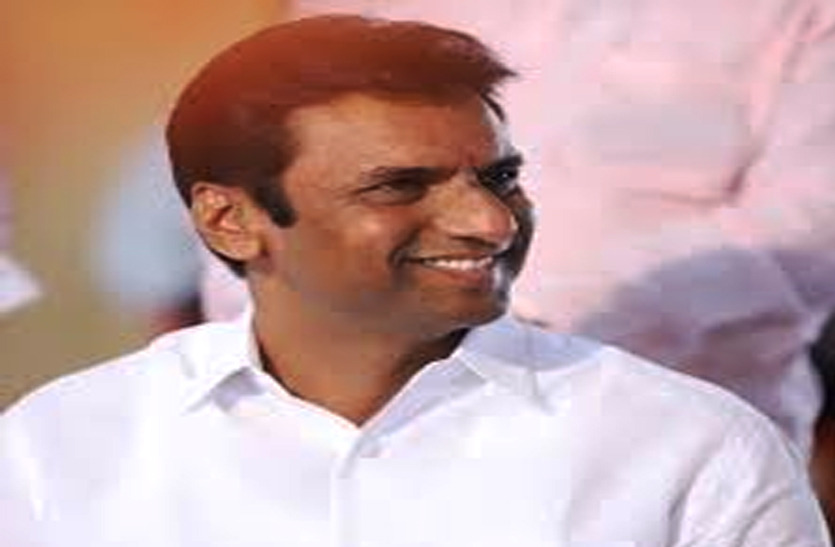 पत्नीला कोरोनाची लागण! शिवसेनेच्या या मंत्र्यांनी घेतला स्वत: क्वारंटाइन होण्याचा निर्णय