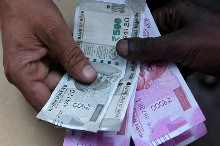 दररोज 7 रुपयांची बचत करून मिळवा 60,000 रुपये पेन्शन, सरकारने बदलले या योजनेचे नियम